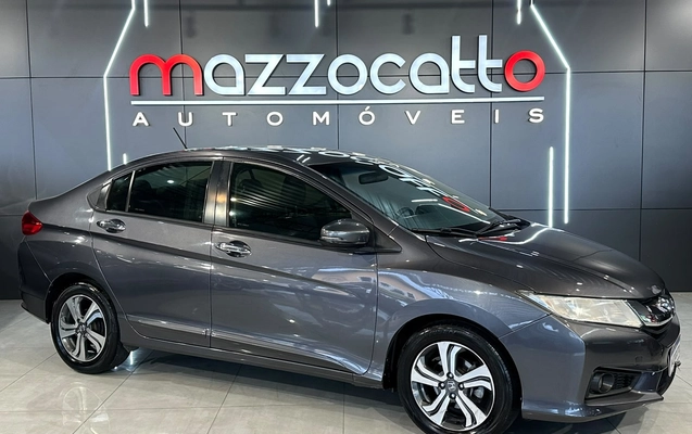 imagem-https://www.socarrao.com.br/sc-vehicle-images-prod/4457364/1793101996209-003_f6866011a3864d679626847cbb79aa9e.jpg
