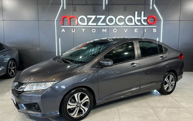 imagem-https://www.socarrao.com.br/sc-vehicle-images-prod/4457364/1793101996211-003_38ad60e1f1726ea53e70ffbae9088239.jpg