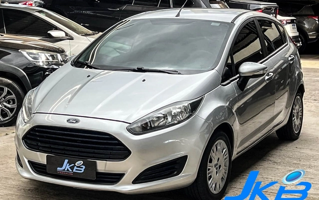 imagem-https://www.socarrao.com.br/sc-vehicle-images-prod/4457490/1793103138554-QFi34tuX3qZQThPPLB2jDHtjFWZIFpbu.jpg