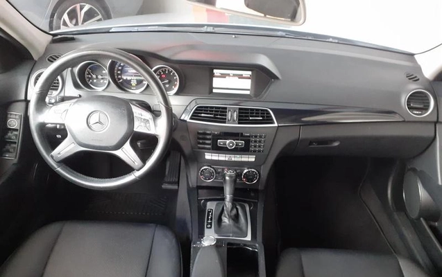 imagem-https://www.socarrao.com.br/sc-vehicle-images-prod/4457495/1793134341742-8607157_9_B_c7cc74abd0.jpeg