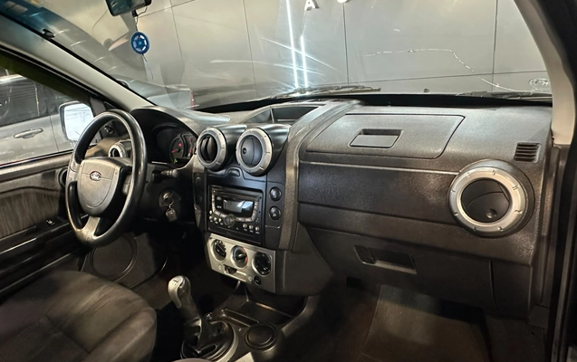 imagem-https://www.socarrao.com.br/sc-vehicle-images-prod/4457538/1793103183198-003_63f855146d2704f9abcfe5484c8a6da4.jpg