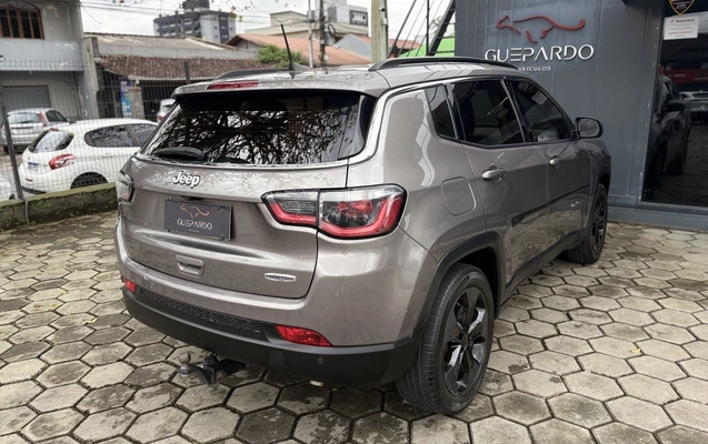 imagem-https://www.socarrao.com.br/sc-vehicle-images-prod/4457722/1793103970194-1_110820.jpg
