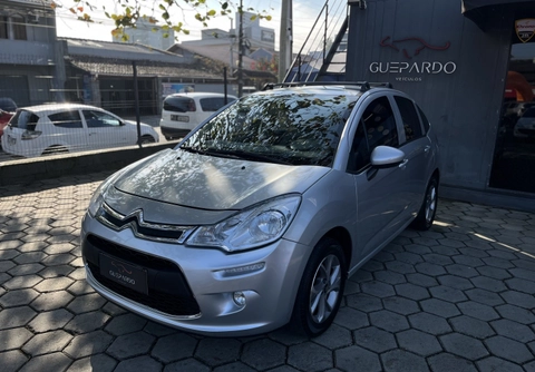 Citroën C3 2015 Prata — foto 1 de 3