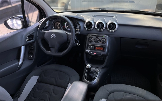 imagem-https://www.socarrao.com.br/sc-vehicle-images-prod/4457734/1793104091945-1_101125.jpg