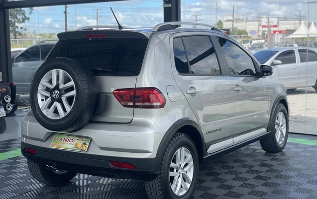 imagem-https://www.socarrao.com.br/sc-vehicle-images-prod/4457907/1793105475255-003_5a79c36f26aa0962a04ed087d5c676f2.jpg