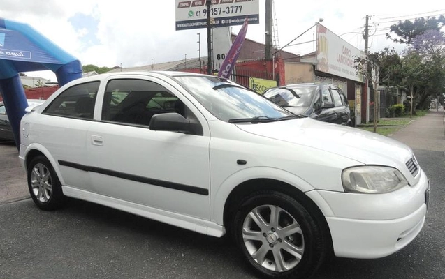 imagem-https://www.socarrao.com.br/sc-vehicle-images-prod/4457909/1793113252115-8608295_1_B_657a7c2474.jpeg