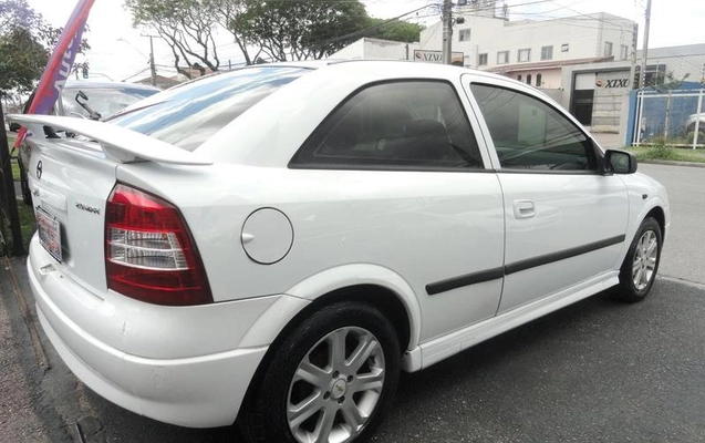 imagem-https://www.socarrao.com.br/sc-vehicle-images-prod/4457909/1793113252133-8608295_5_B_0f4edfdfb6.jpeg