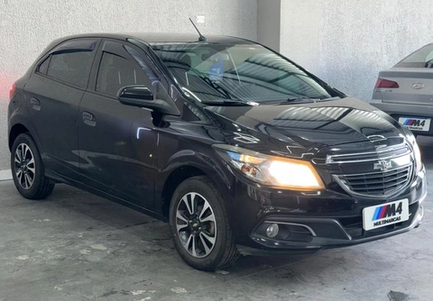 Chevrolet Onix 2014 Preto — foto 1 de 3