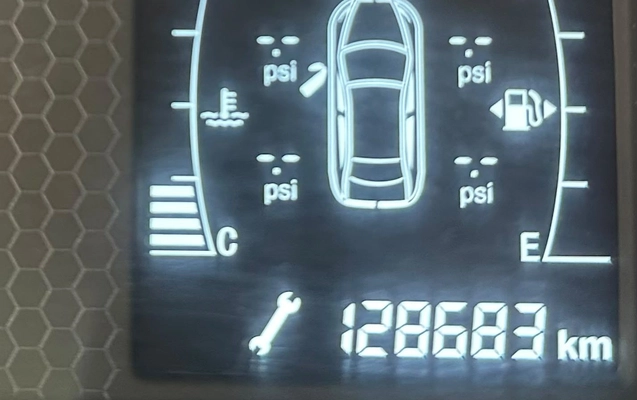 imagem-https://www.socarrao.com.br/sc-vehicle-images-prod/4458037/1793106257266-dfc9cc4deccb4edb85db6cb79a0053c0_1792524695347.jpg
