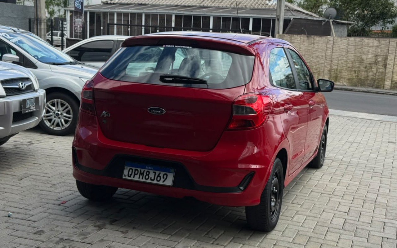 imagem-https://www.socarrao.com.br/sc-vehicle-images-prod/4458050/1793106383840-V2hhdHNBcHAgSW1hZ2UgMjAyNi0xMC0yNiBhdCAwOS40Ni4wMC5qcGVn.jpeg