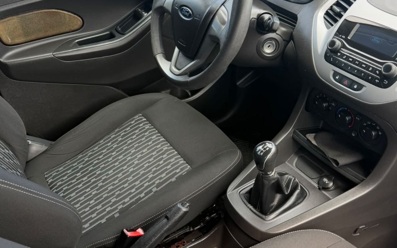 imagem-https://www.socarrao.com.br/sc-vehicle-images-prod/4458050/1793106384677-V2hhdHNBcHAgSW1hZ2UgMjAyNi0xMC0yNiBhdCAwOS40Ni4wMCAoMikuanBlZw.jpeg