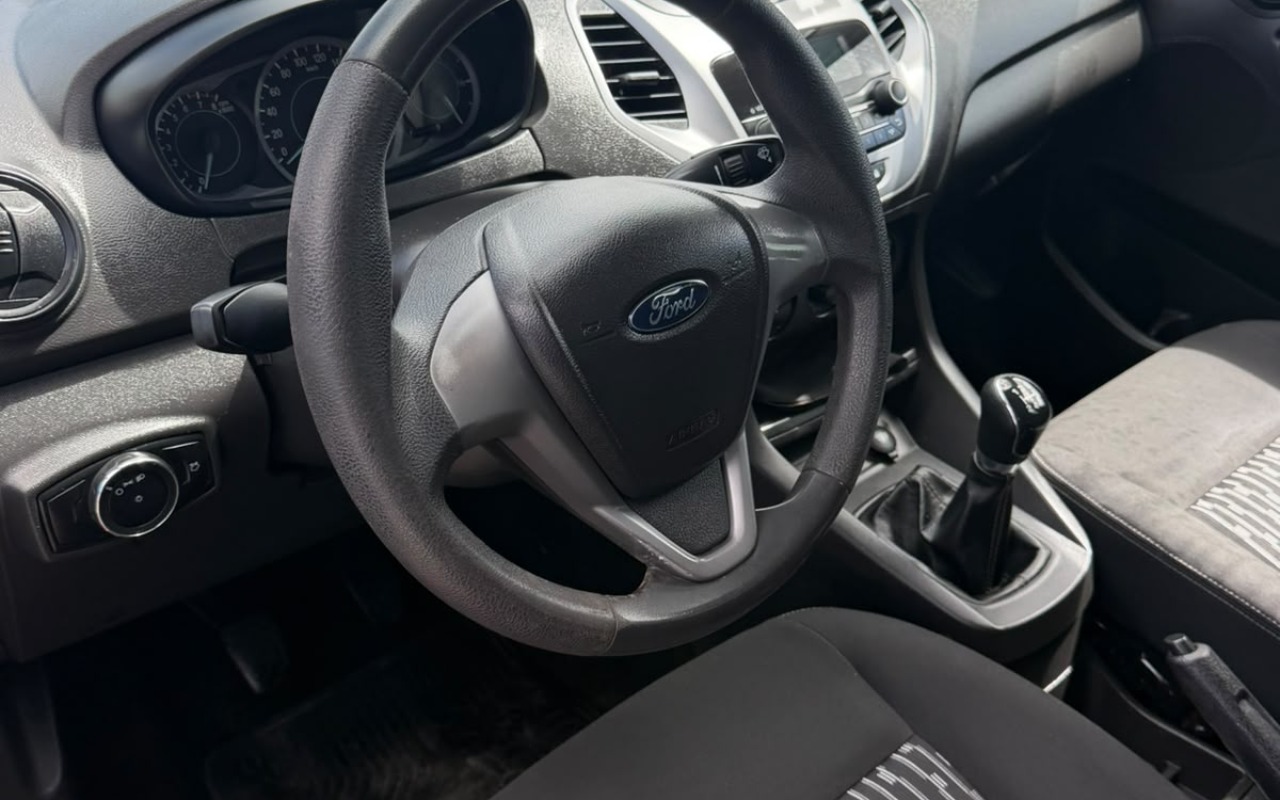 imagem-https://www.socarrao.com.br/sc-vehicle-images-prod/4458050/1793106384889-V2hhdHNBcHAgSW1hZ2UgMjAyNi0xMC0yNiBhdCAwOS40NS41OSAoMikuanBlZw.jpeg