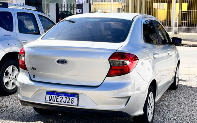 imagem-https://www.socarrao.com.br/sc-vehicle-images-prod/4458087/1793106778181-V2hhdHNBcHAgSW1hZ2UgMjAyNi0xMC0yNyBhdCAwOS4yMC4yMS5qcGVn.jpeg
