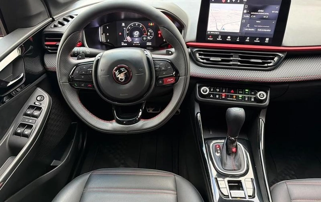 imagem-https://www.socarrao.com.br/sc-vehicle-images-prod/4458109/1793106878940-8609350_11_B_30f5ac80d5.jpeg