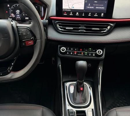 imagem-https://www.socarrao.com.br/sc-vehicle-images-prod/4458109/1793106878942-8609350_10_B_96451f9a99.jpeg