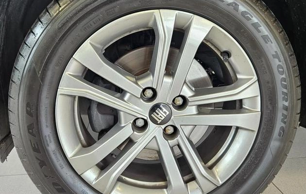 imagem-https://www.socarrao.com.br/sc-vehicle-images-prod/4458114/1793106898046-8609402_0_B_128a374d1b.jpeg