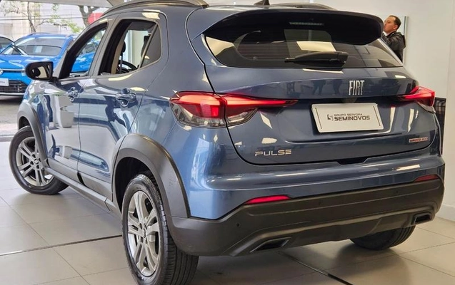 imagem-https://www.socarrao.com.br/sc-vehicle-images-prod/4458114/1793106898046-8609402_7_B_0388d7d2d0.jpeg