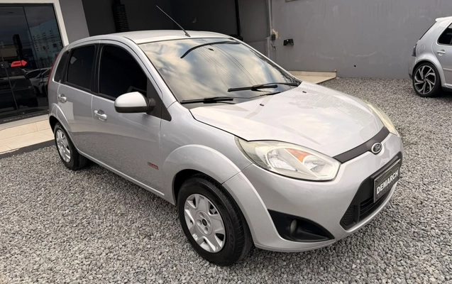 imagem-https://www.socarrao.com.br/sc-vehicle-images-prod/4458185/1793107408862-V2hhdHNBcHAgSW1hZ2UgMjAyNi0xMC0yNiBhdCAxNy4yMy4yNS5qcGVn.jpeg