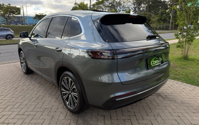 imagem-https://www.socarrao.com.br/sc-vehicle-images-prod/4458187/1793107425260-NDg0ZDVkM2MtMmFhNy00N2MzLTljZDktYjhjZWUyOWM2NDgxLmpwZWc.jpeg