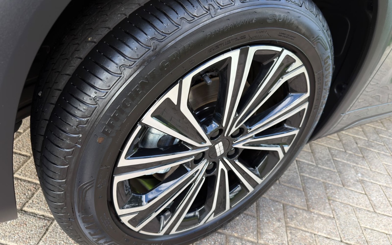 imagem-https://www.socarrao.com.br/sc-vehicle-images-prod/4458187/1793107426280-ODVhYzNiYTQtYjk5Ni00OGE1LWE1OTItMzZhM2ZmMGFmM2EwLmpwZWc.jpeg