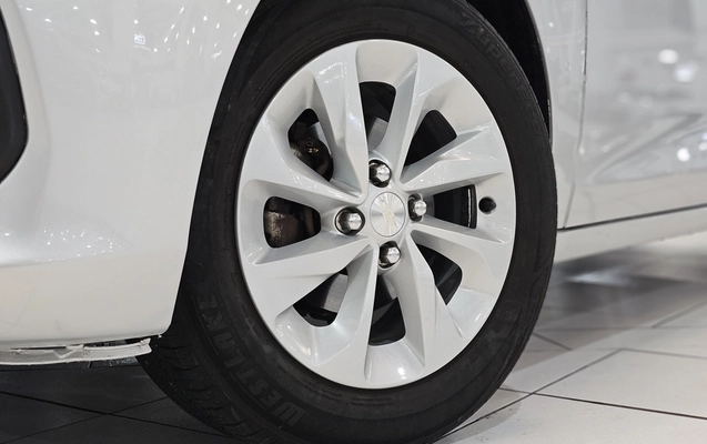 imagem-https://www.socarrao.com.br/sc-vehicle-images-prod/4458195/1793107512572-1_052739.jpg