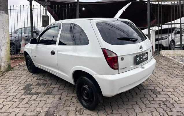 imagem-https://www.socarrao.com.br/sc-vehicle-images-prod/4458269/1793107985001-8528794_3_B_1d32670499.jpeg