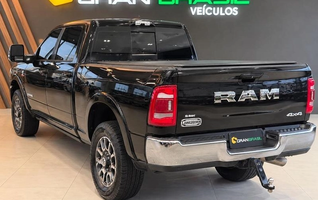imagem-https://www.socarrao.com.br/sc-vehicle-images-prod/4458371/1793109207288-8607796_1_B_299bb643b9.jpeg