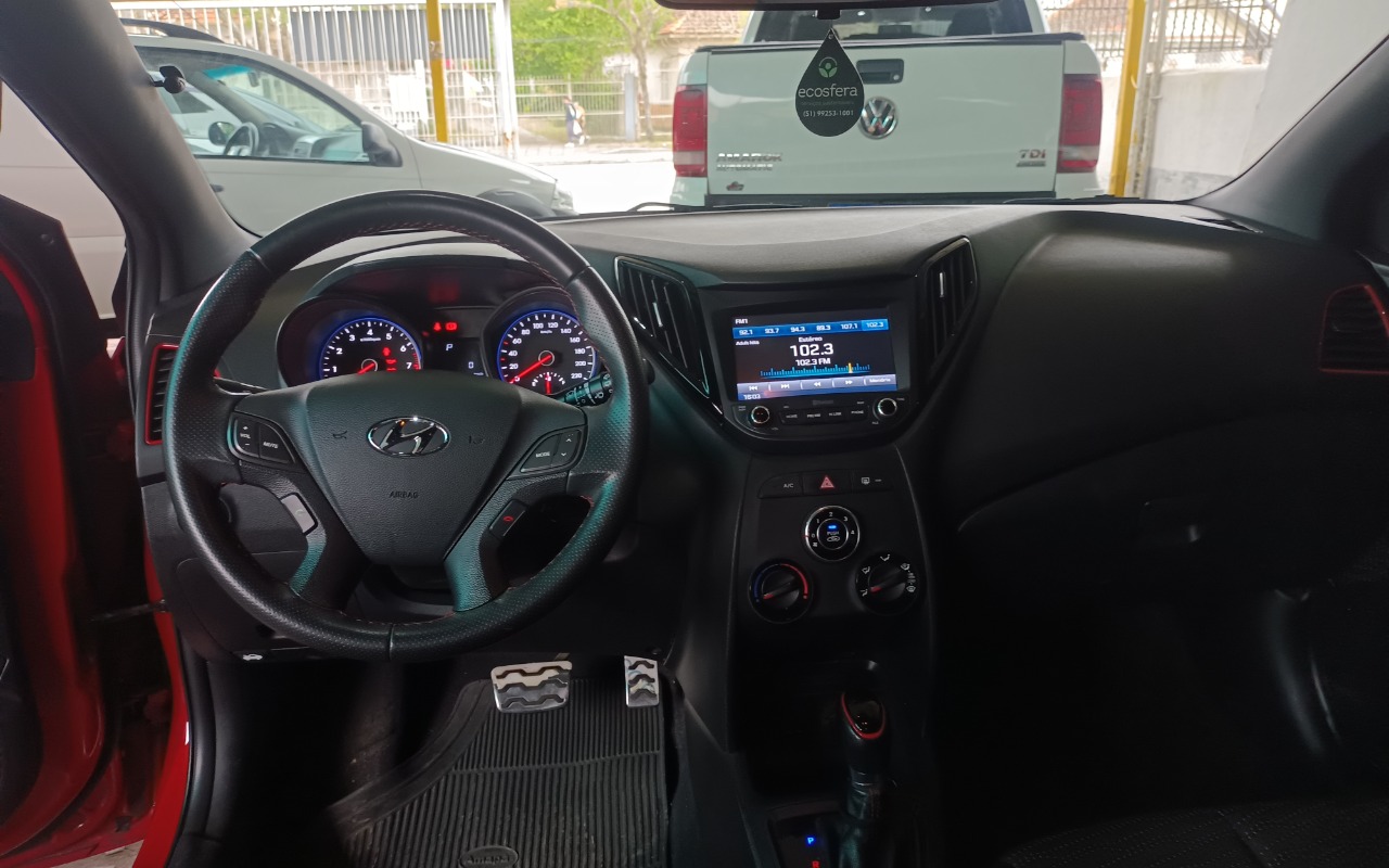 imagem-https://www.socarrao.com.br/sc-vehicle-images-prod/4458379/1793108713390-SU1HXzIwMjYxMDA2XzE2MDExNzkyNy5qcGc.jpg