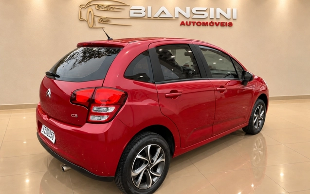 imagem-https://www.socarrao.com.br/sc-vehicle-images-prod/4458388/1793108744552-RdMpTHXnb8skpUyK5YXRAecfskfsuJeu.jpg