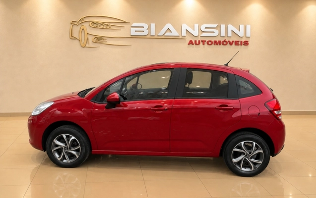 imagem-https://www.socarrao.com.br/sc-vehicle-images-prod/4458388/1793108744559-5IX8LBUcNv8IL0Cf6fzYgq2Rr1n3hfkn.jpg
