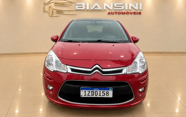 imagem-https://www.socarrao.com.br/sc-vehicle-images-prod/4458388/1793108744575-Um52A9FmibE3zKIBBa3skpJ2wFxcoHdW.jpg