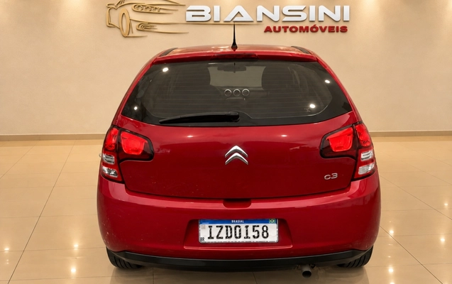 imagem-https://www.socarrao.com.br/sc-vehicle-images-prod/4458388/1793108744577-peAxunXt69MvQ91wh7p3a7tzSISwobY1.jpg