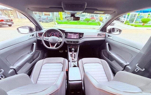 imagem-https://www.socarrao.com.br/sc-vehicle-images-prod/4458399/1793108974955-8562573_12_B_228ef85ac7.jpeg