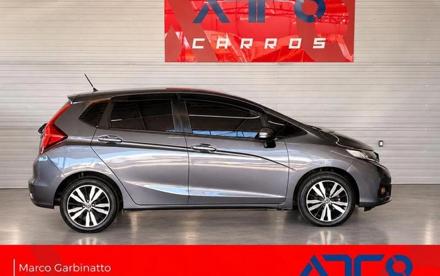 imagem-https://www.socarrao.com.br/sc-vehicle-images-prod/4458410/1793108966110-8608108_9_B_5abc3ac92b.jpeg
