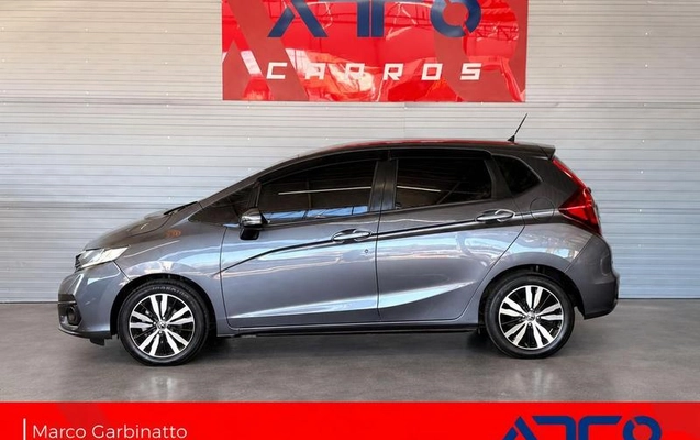 imagem-https://www.socarrao.com.br/sc-vehicle-images-prod/4458410/1793108966117-8608108_0_B_662a588a01.jpeg