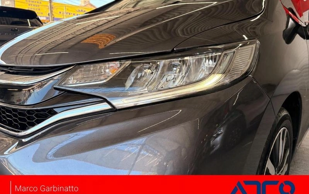 imagem-https://www.socarrao.com.br/sc-vehicle-images-prod/4458410/1793108966121-8608108_2_B_f8027f927d.jpeg
