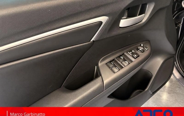 imagem-https://www.socarrao.com.br/sc-vehicle-images-prod/4458410/1793108966135-8608108_12_B_a91aff29ca.jpeg