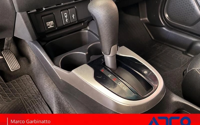imagem-https://www.socarrao.com.br/sc-vehicle-images-prod/4458410/1793108966136-8608108_17_B_3d44f80a37.jpeg