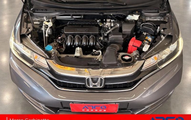 imagem-https://www.socarrao.com.br/sc-vehicle-images-prod/4458410/1793108966139-8608108_12_B_d1e7008fca.jpeg