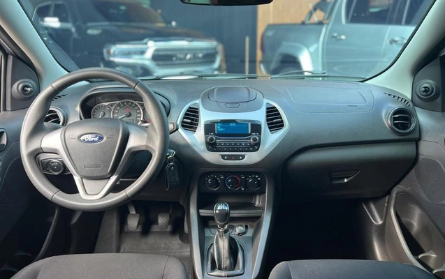 imagem-https://www.socarrao.com.br/sc-vehicle-images-prod/4458472/1793132560757-8605043_15_B_3022e9e18e.jpeg