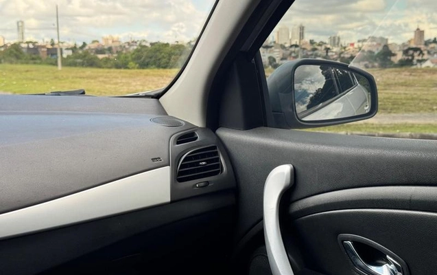 imagem-https://www.socarrao.com.br/sc-vehicle-images-prod/4458571/1793109902562-8545036_8_B_261bea0622.jpeg