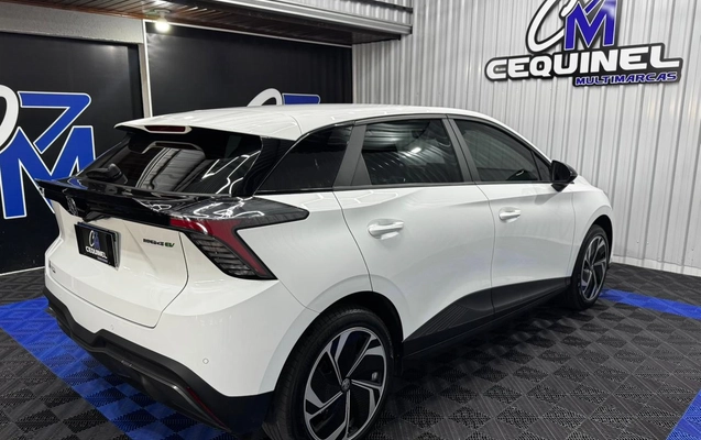 imagem-https://www.socarrao.com.br/sc-vehicle-images-prod/4458661/1793110436188-d51b1a6a-3c8a-4143-b8ac-91b53dd84042.jpeg