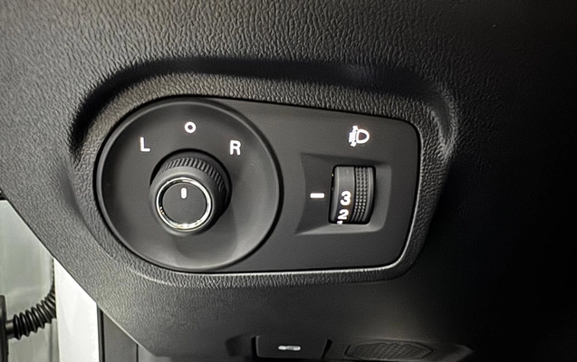 imagem-https://www.socarrao.com.br/sc-vehicle-images-prod/4458661/1793110436192-f6d8d348-4b77-4782-bcbe-076cd0817360.jpeg