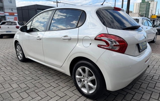 imagem-https://www.socarrao.com.br/sc-vehicle-images-prod/4458720/1793110937988-003_90d86ab57df43bf89f1f499d523e4fbb.jpg