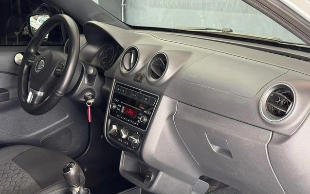 imagem-https://www.socarrao.com.br/sc-vehicle-images-prod/4458727/1793110982742-8605610_11_B_a6ddb339b7.jpeg