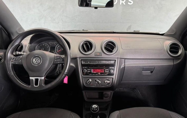 imagem-https://www.socarrao.com.br/sc-vehicle-images-prod/4458727/1793110982768-8605610_13_B_e2fa83347f.jpeg