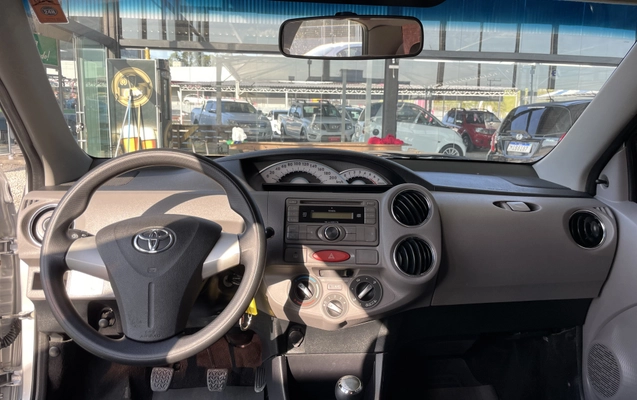 imagem-https://www.socarrao.com.br/sc-vehicle-images-prod/4458737/1793111042584-003_3be7f0b15929f888659486ce873ddfe2.jpg