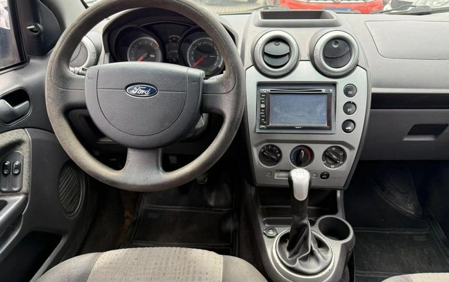 imagem-https://www.socarrao.com.br/sc-vehicle-images-prod/4458846/1793129702792-8605749_4_B_fc363cce4d.jpeg