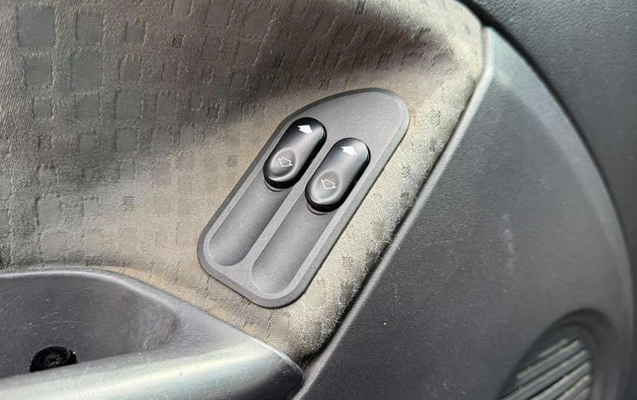 imagem-https://www.socarrao.com.br/sc-vehicle-images-prod/4458846/1793129702872-8605749_7_B_efc0e50228.jpeg