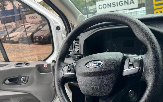 imagem-https://www.socarrao.com.br/sc-vehicle-images-prod/4459111/1793113588727-8562971_12_B_a5f39e1212.jpeg